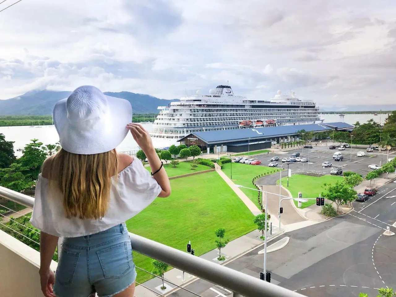 Pullman Reef Hotel Casino Кэрнс