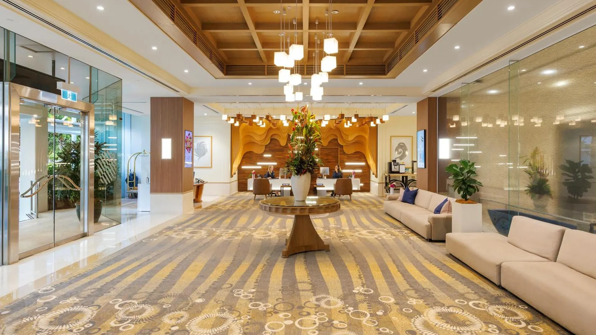 Pullman Reef Hotel Casino Cairns 5*,  Austrália