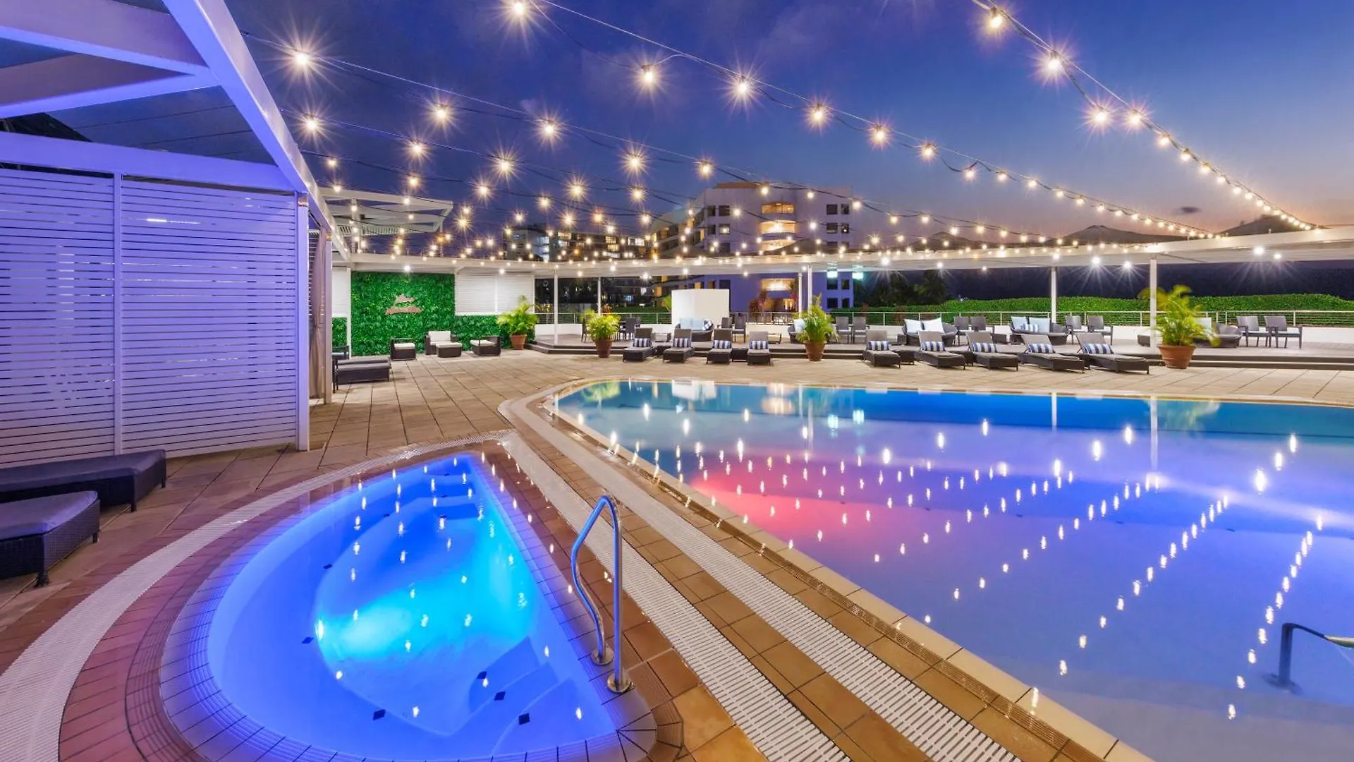 Pullman Reef Hotel Casino Cairns