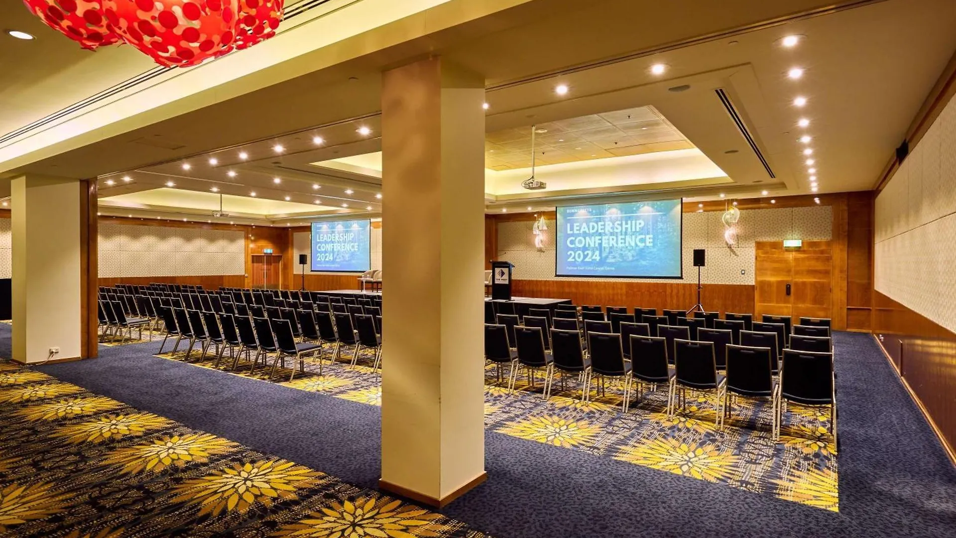 Pullman Reef Hotel Casino Cairns 5*,  Australia